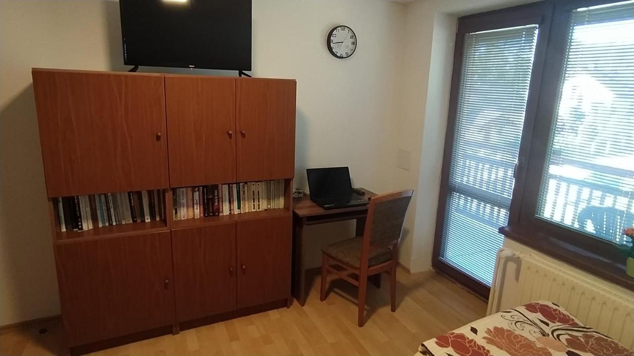 Apartman U Spycharu Bile Policany Kültér fotó