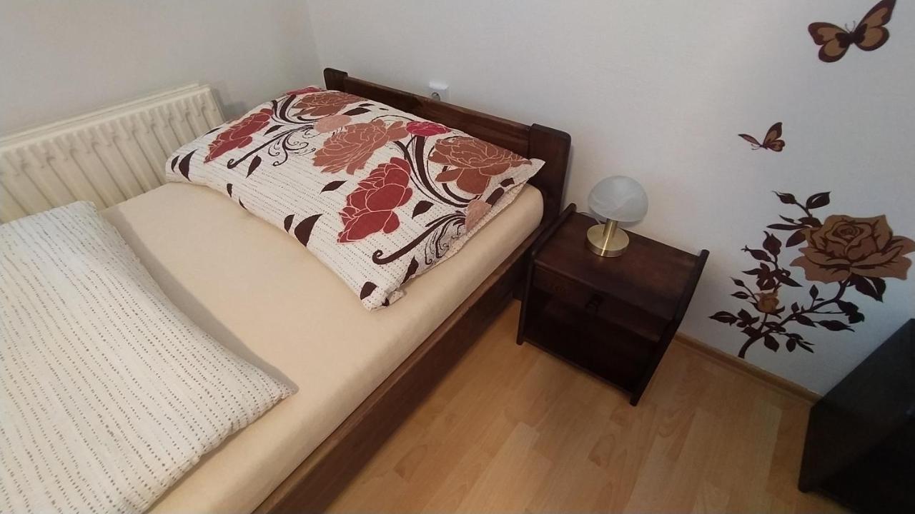 Apartman U Spycharu Bile Policany Kültér fotó