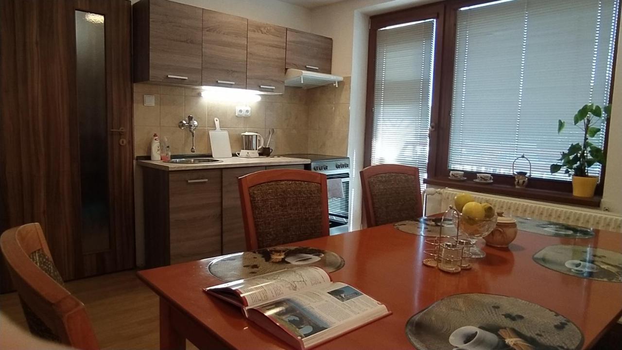 Apartman U Spycharu Bile Policany Kültér fotó
